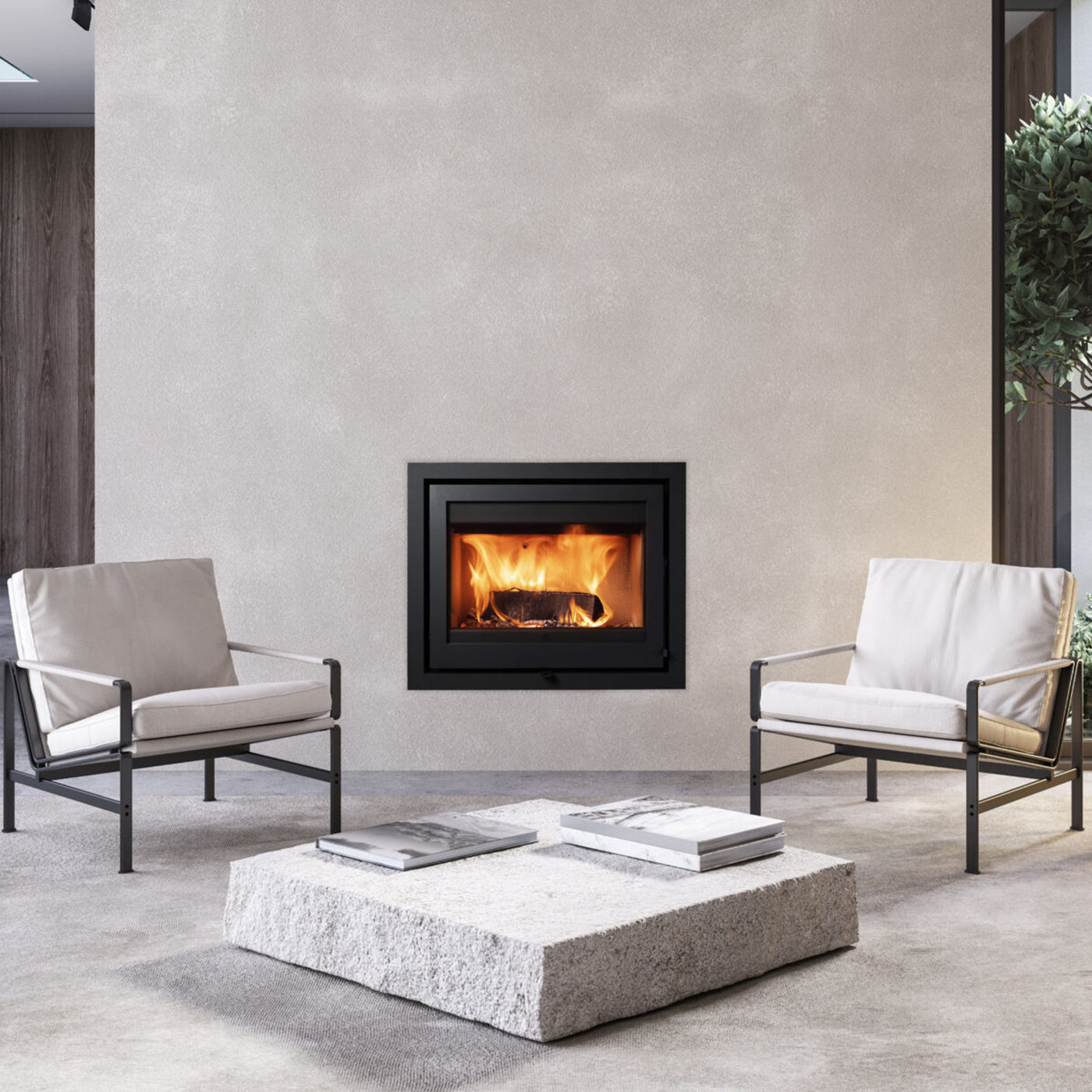 Trimline Fires Woody 60 inzet in moderne woonkamer met brandend vuur