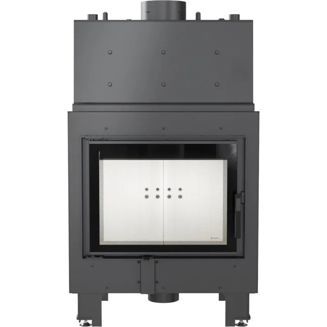 Zwarte Kratki MBM CV houtkachel met glazen deur en metalen handvat.