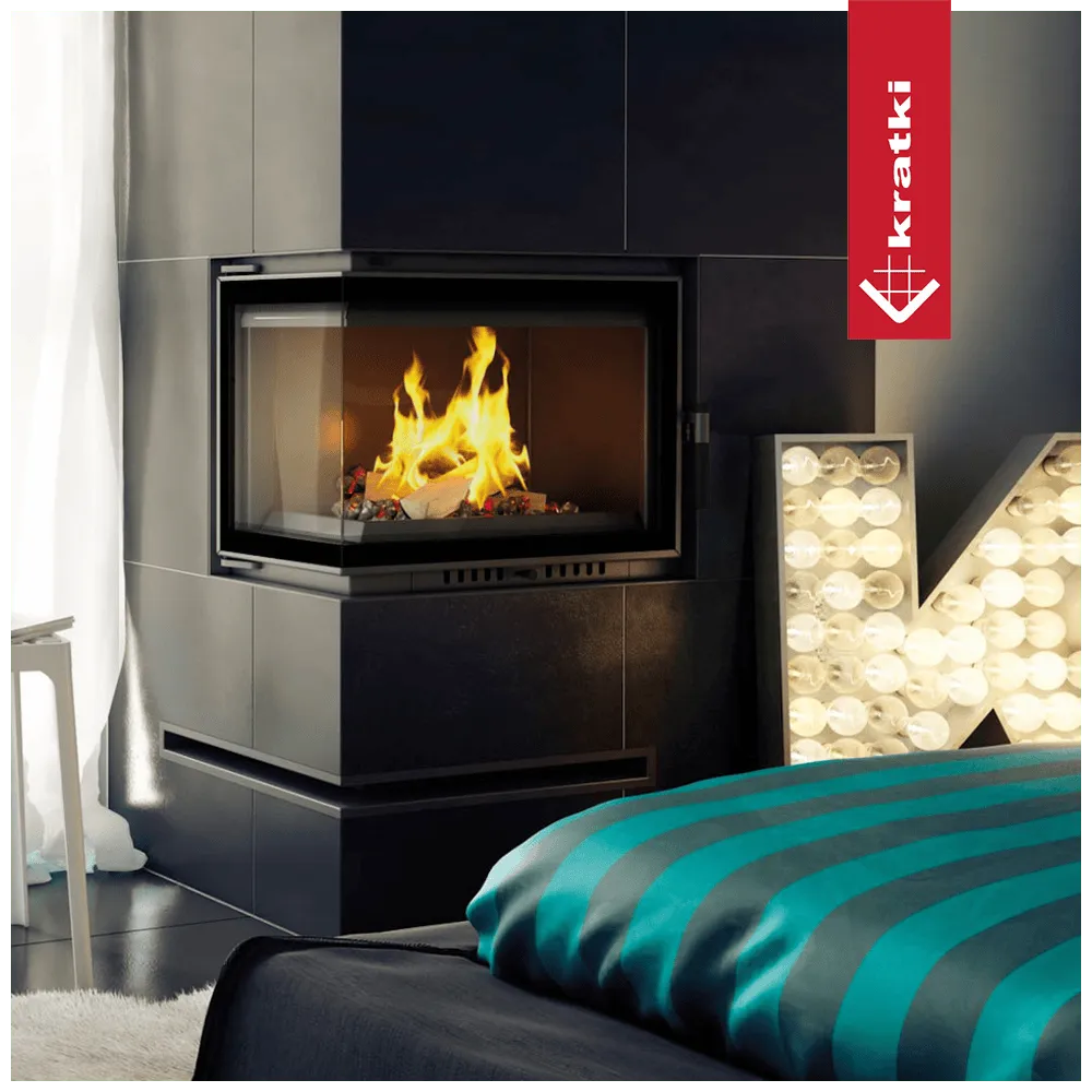 Kratki Maja Links hoekhaard in moderne woonkamer met brandende vlammen en decoratieve verlichting.