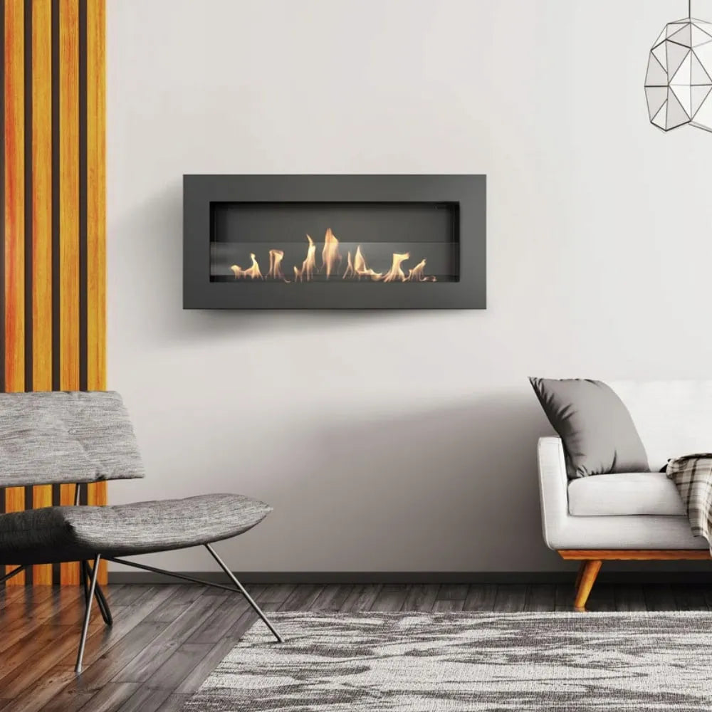 Moderne woonkamer met Kratki Delta2 Slim haard, grijze meubels en houten accenten.
