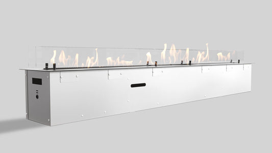 Balstil FF 2000 lange witte lineaire haard met glazen scherm en brandende vlammen