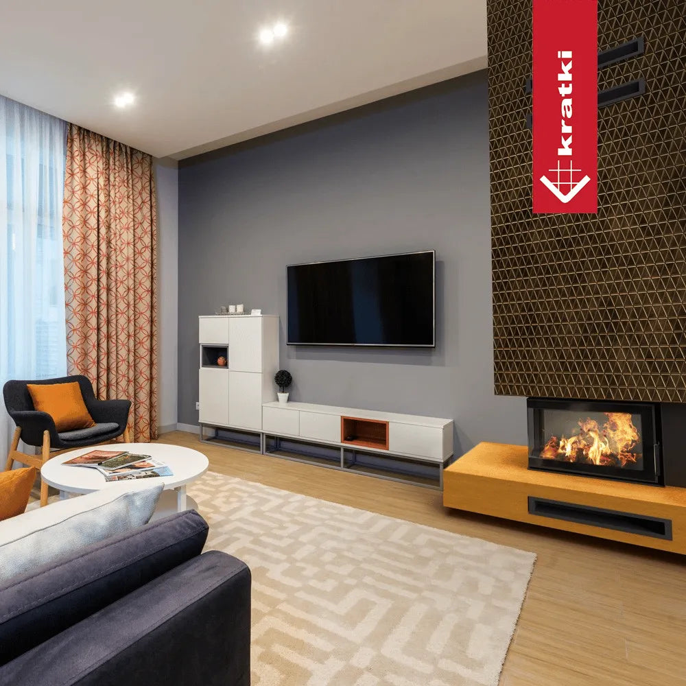 Moderne woonkamer met Kratki MBO Links haard, grijze muur, flatscreen-tv en stijlvolle meubels.