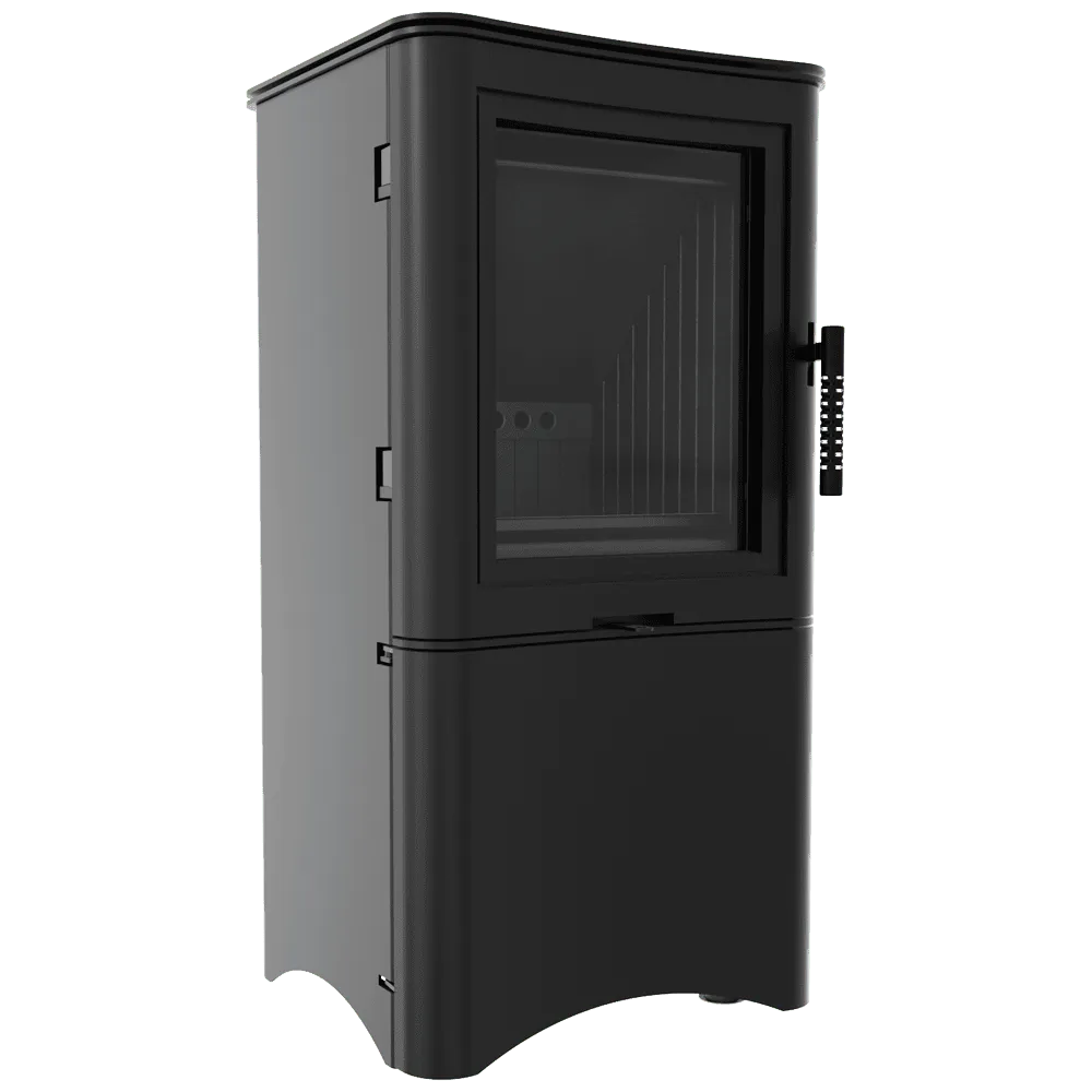 Zwarte Kratki K5 Hoog houtkachel met glazen deur en strakke, moderne vormgeving.