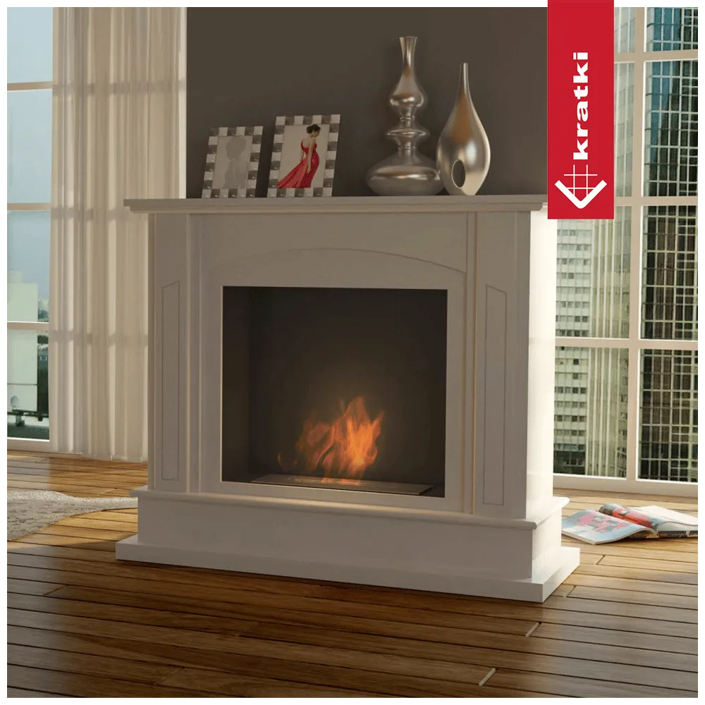 Witte Kratki February TÜV haard in moderne woonkamer met houten vloer en decoratieve accessoires.