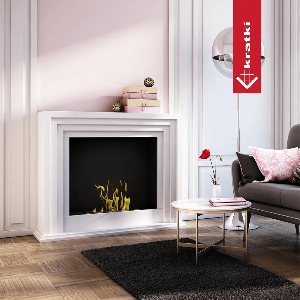 Witte open haard Kratki Quaerere TÜV in stijlvolle woonkamer met moderne inrichting.