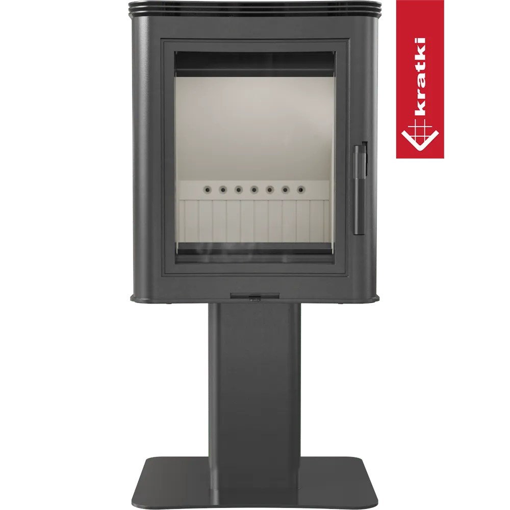 Zwarte vrijstaande houtkachel Kratki K5 met glazen deur en strak, modern ontwerp.