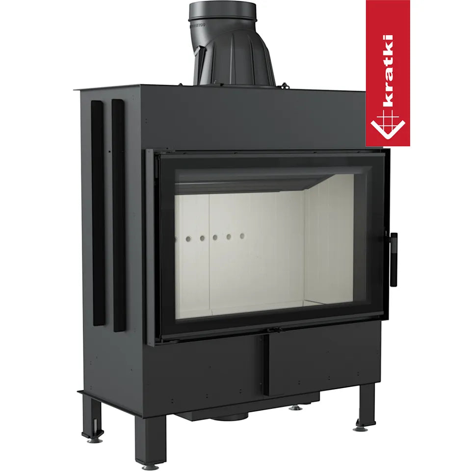 Zwarte Kratki Lucy 14 kW houtkachel met glazen deur en bovenste rookafvoer.