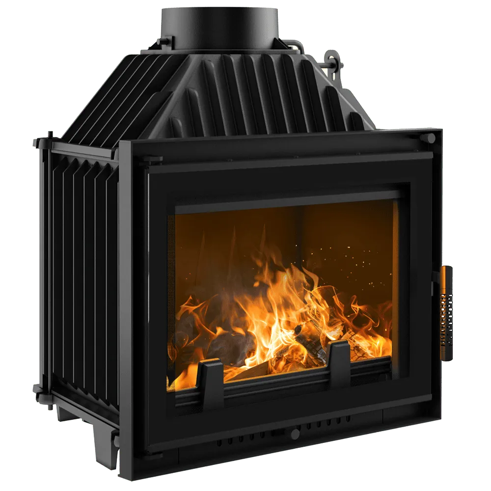 Kratki Maja houtkachel met brandend vuur, zwarte metalen behuizing en glazen deur.