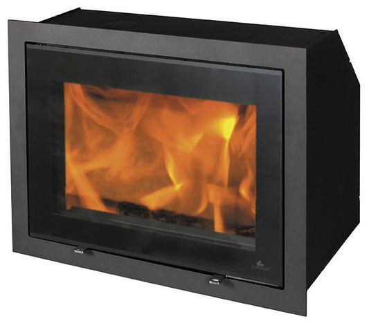 Jydepejsen H530 Modern zwarte houtkachel met vlammen