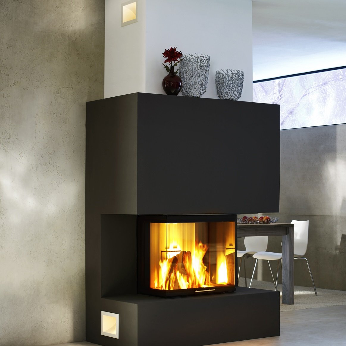 Spartherm Linear Triple 60x38x50 in moderne woonkamer met brandend haardvuur
