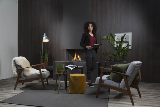 Element4 Summum 70 3/S gashaard in moderne woonkamer met brandend vuur