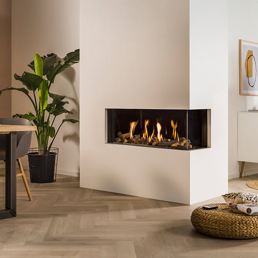 Trimline Fires 100 Corner haard in moderne woonkamer