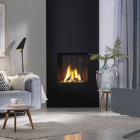 Trimline Fires 63H Front in woonkamer met brandend haardvuur