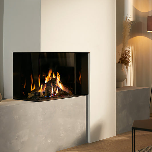 Trimline Fires 64 Corner haard in moderne woonkamer met zichtbare vlammen