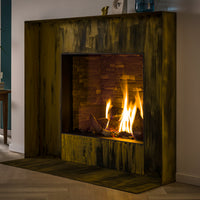 Trimline Fires 83 Front in moderne woonkamer met brandend haardvuur