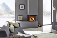 Spartherm Premium Triple 60x38x50 in moderne woonkamer met brandend haardvuur
