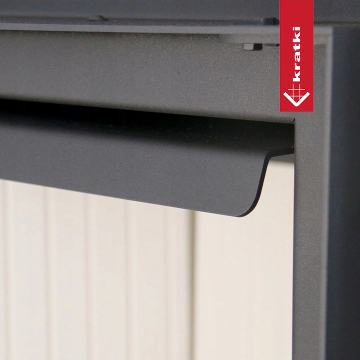 Kratki MBA close-up van metalen rand en klep