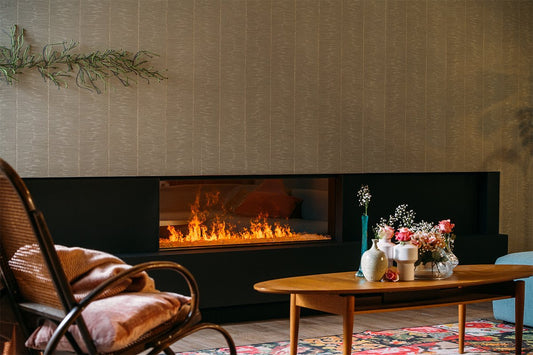 Dimplex e-MatriX 1300/400 I Front in een woonkamer met brandend vuur