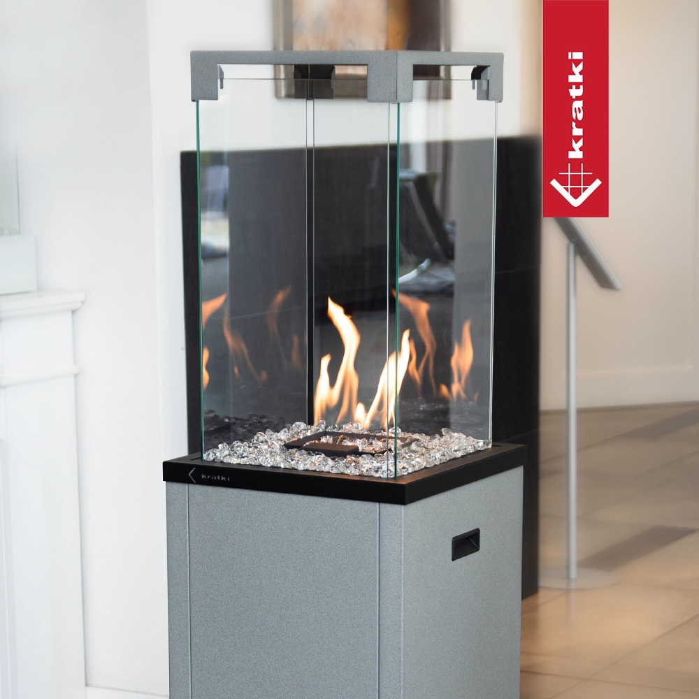 Kratki Patio Light buitenhaard met glazen ombouw en vlammen