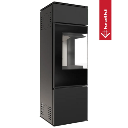 Zwarte, moderne Kratki Ren L houtkachel met glazen deur en ventilatieopeningen.