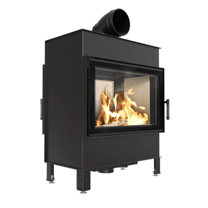 Kratki Lucy 14 kW Tunnel houtkachel met glazen deur en zichtbare vlammen.