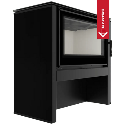 Zwarte, moderne houtkachel Kratki Juno 12 kW met groot glazen venster en strak ontwerp.