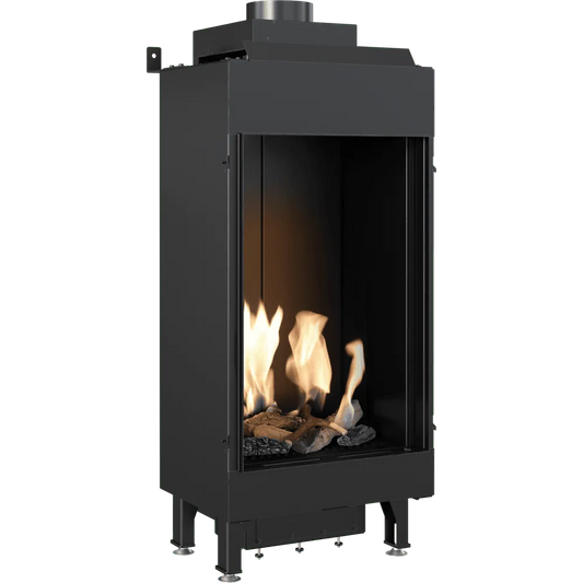 Kratki Leo 45/68 gashaard met brandende vlammen en decoratieve houtblokken.
