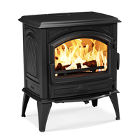 Dovre 640WD houtkachel met brandend vuur, zwart