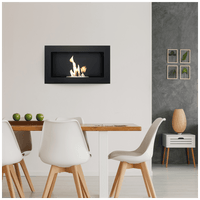 Kratki Golf 2 TÜV in moderne woonkamer boven eettafel