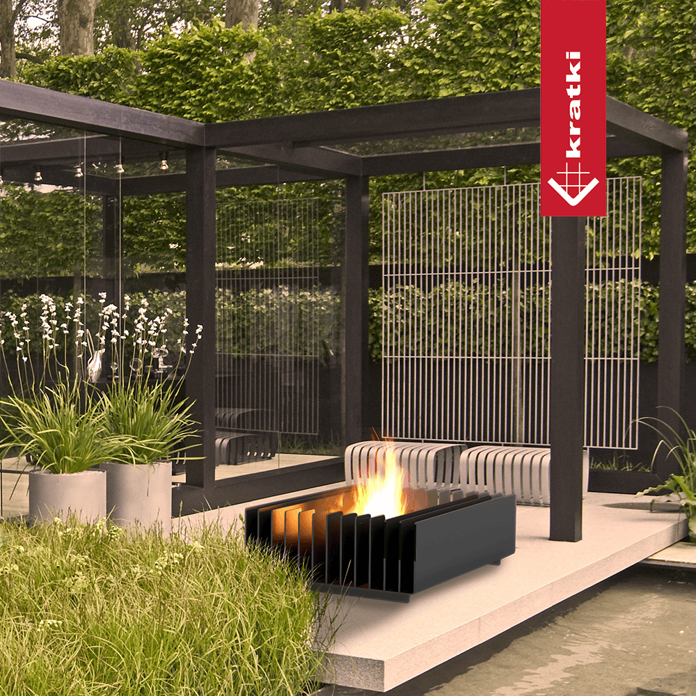 Kratki Erizo vuurhaard op terras onder moderne overkapping
