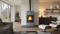 HS Flamingo Aquaflam 17 houtkachel in moderne woonkamer met brandend vuur
