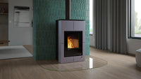 HS Flamingo Aquaflam Vario Saporo Aqua pelletkachel in moderne woonkamer met vlammen