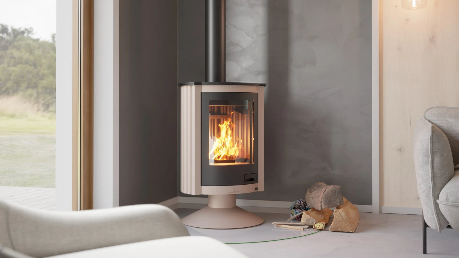 HS Flamingo Masterflamme Piccolo in moderne woonkamer, brandend bij houtblokken