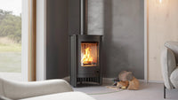 HS Flamingo Masterflamme Piccolo houtkachel brandend in moderne woonkamer