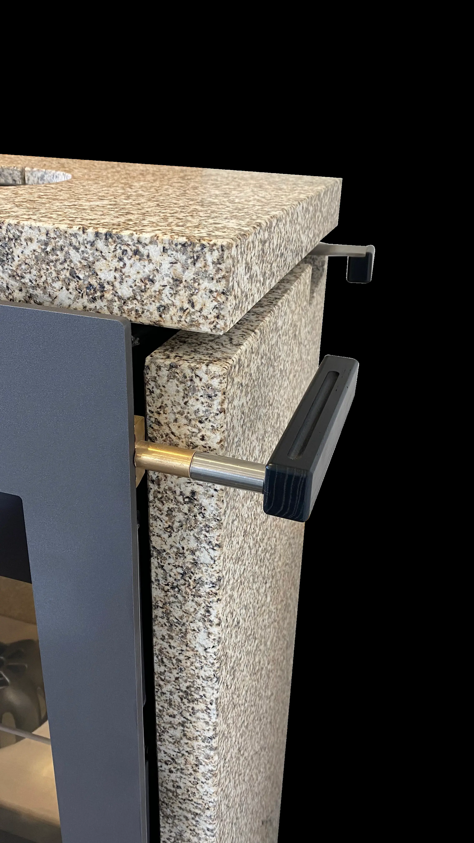 Xeoos Patagonia x5 detail van granieten bekleding en handgreep