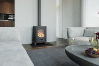 Altech Eclips Basis houtkachel in moderne woonkamer