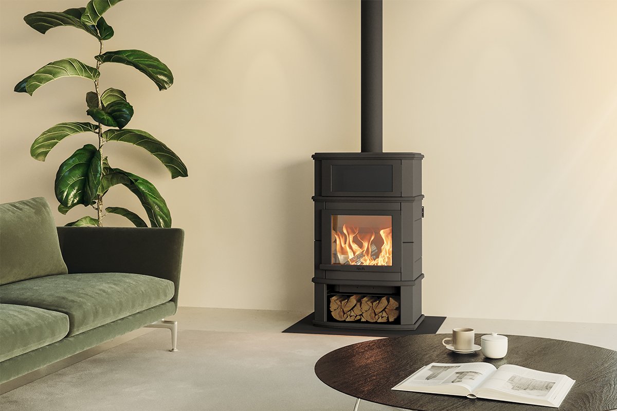 Altech Grande Nobles Complet in woonkamer met brandend vuur