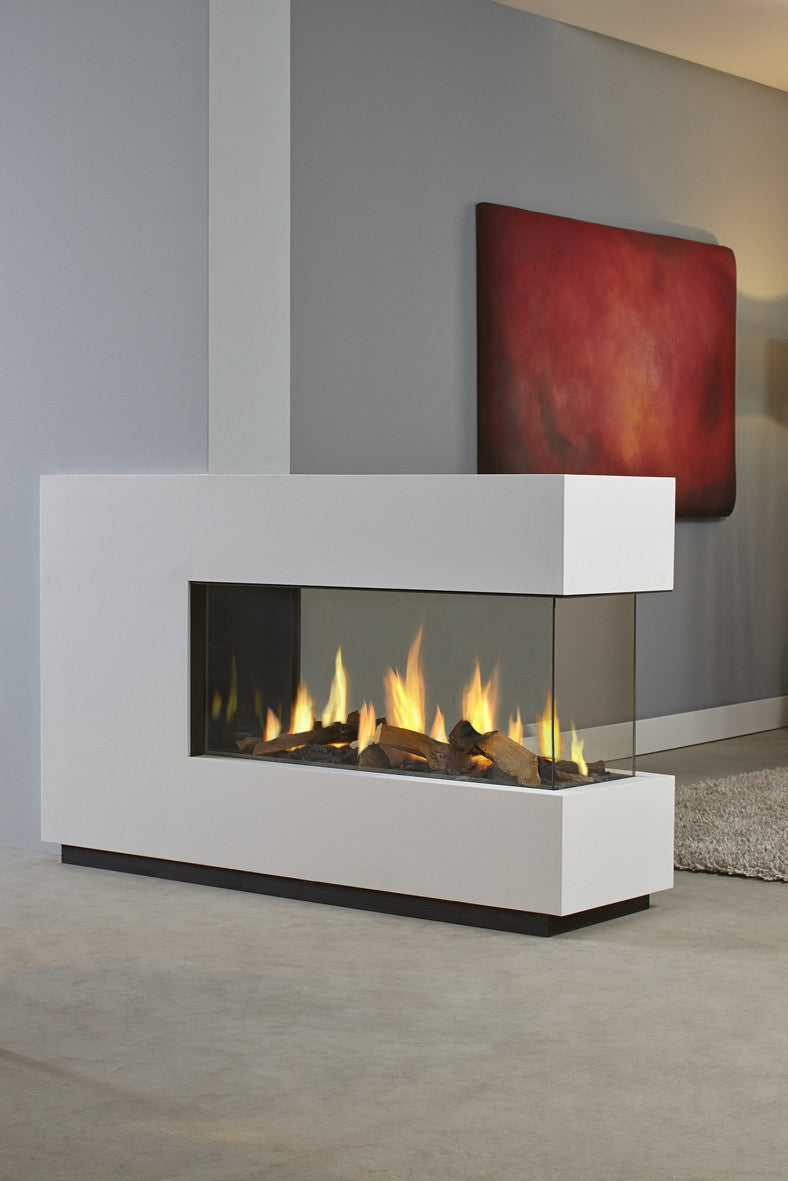 DRU Metro 100XTU Eco Wave haard in moderne woonkamer met vlammen