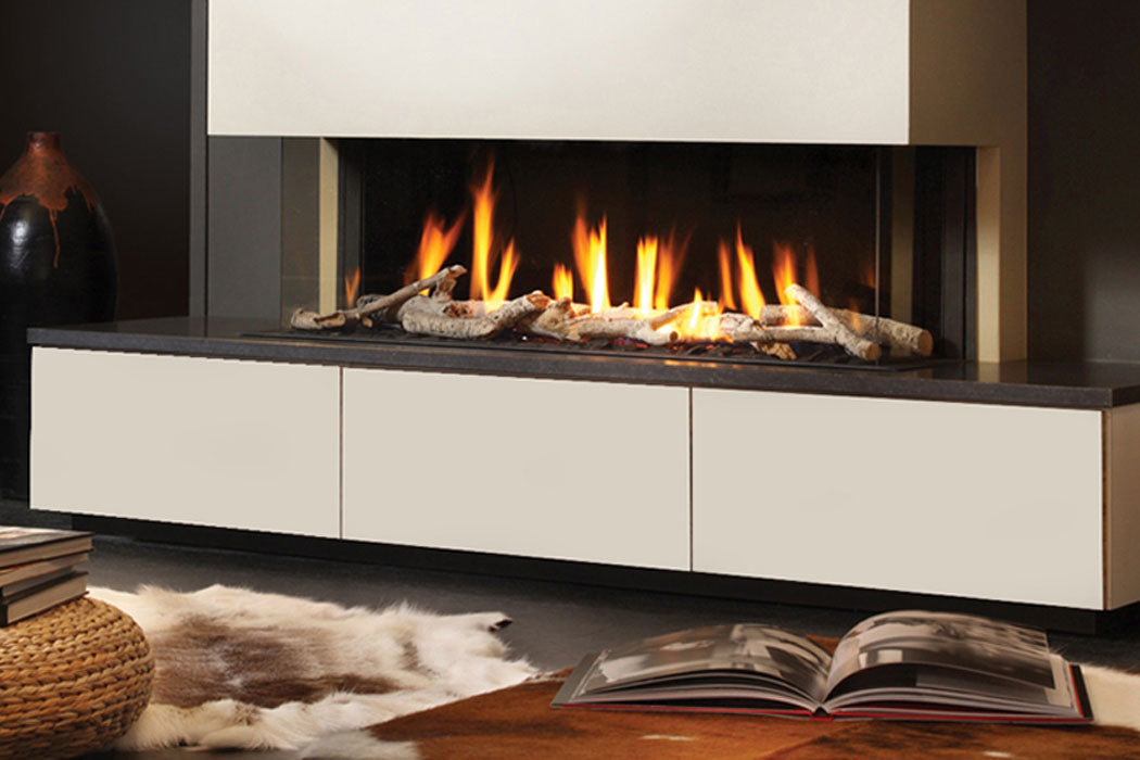 DRU Metro 130XT/3 Eco Wave in moderne woonkamer met brandend haardvuur