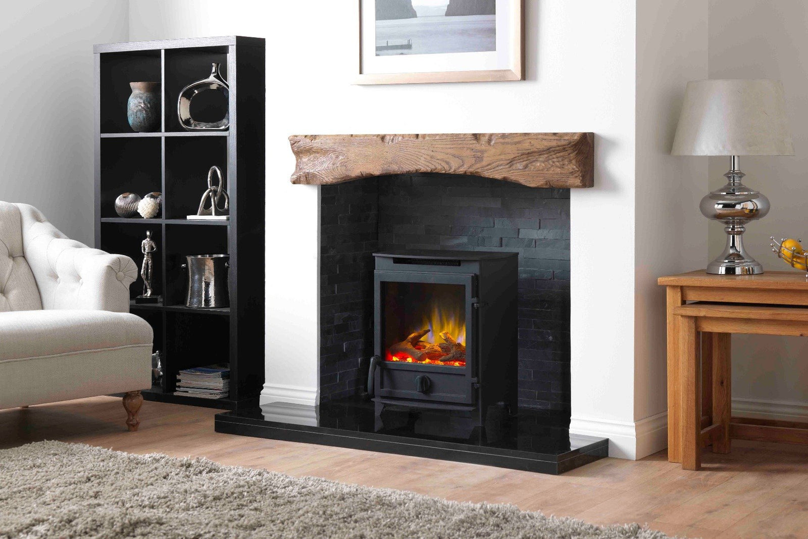 Charlton & Jenrick Fireline FP rechte deur in woonkamer met brandend vuur