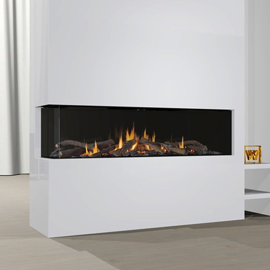 Wanders Danta 1400 hoek in witte wand met brede haardvlam