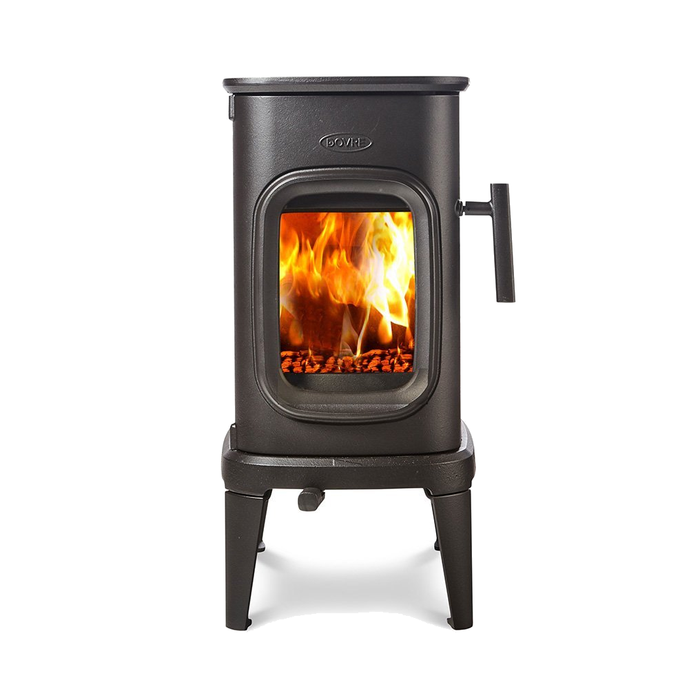 Dovre SAGA 101 houtkachel met brandend vuur op witte achtergrond