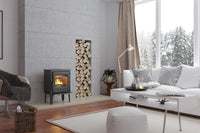 Dovre 525CB houtkachel in moderne woonkamer met brandend vuur