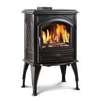 Dovre 540W houtkachel met vuur, op witte achtergrond