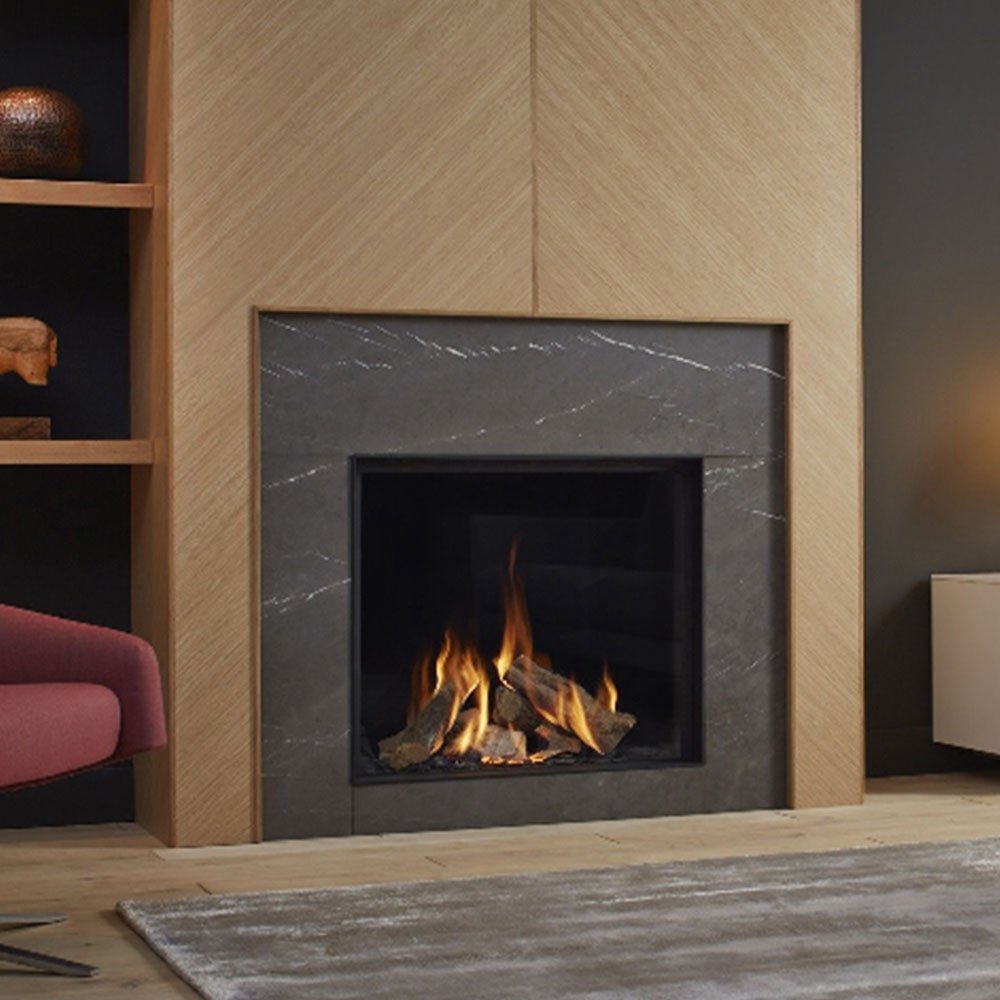 DRU Maestro 75 Eco Wave ingebouwde haard in een moderne woonkamer