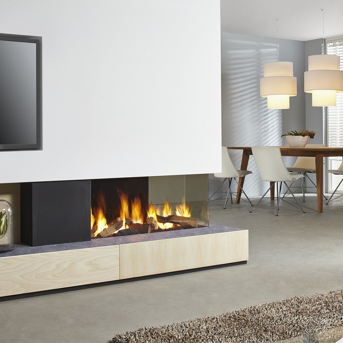 DRU Metro 100XTL Eco Wave in moderne woonkamer met ingebouwde haard
