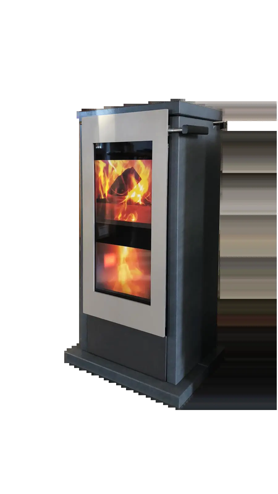 Xeoos Basic Eco Green x5 houtkachel met zicht op brandend vuur