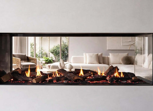 Element4 Summum 140 Roomdivider Bio brandt met houtblokken in een moderne woonkamer.