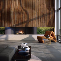 Faber Matrix Hybrid 800/650 III driezijdig in moderne woonkamer met vlammen