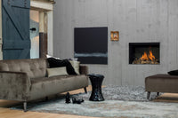 Faber Matrix 800/500 I Front ingebouwd in moderne woonkamer met vlammen